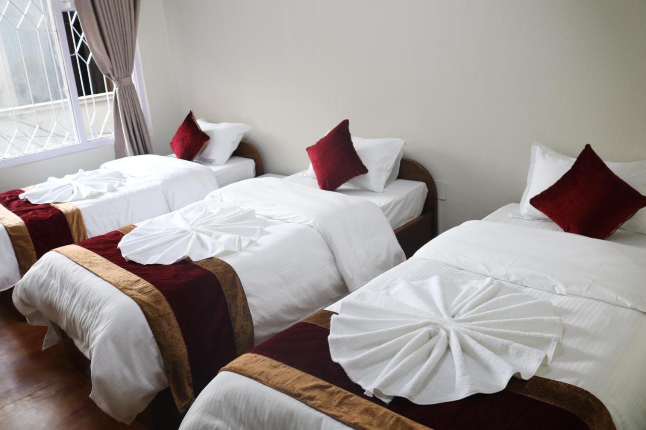 Om Tara Guest House Pvt Ltd Катманду Екстер'єр фото