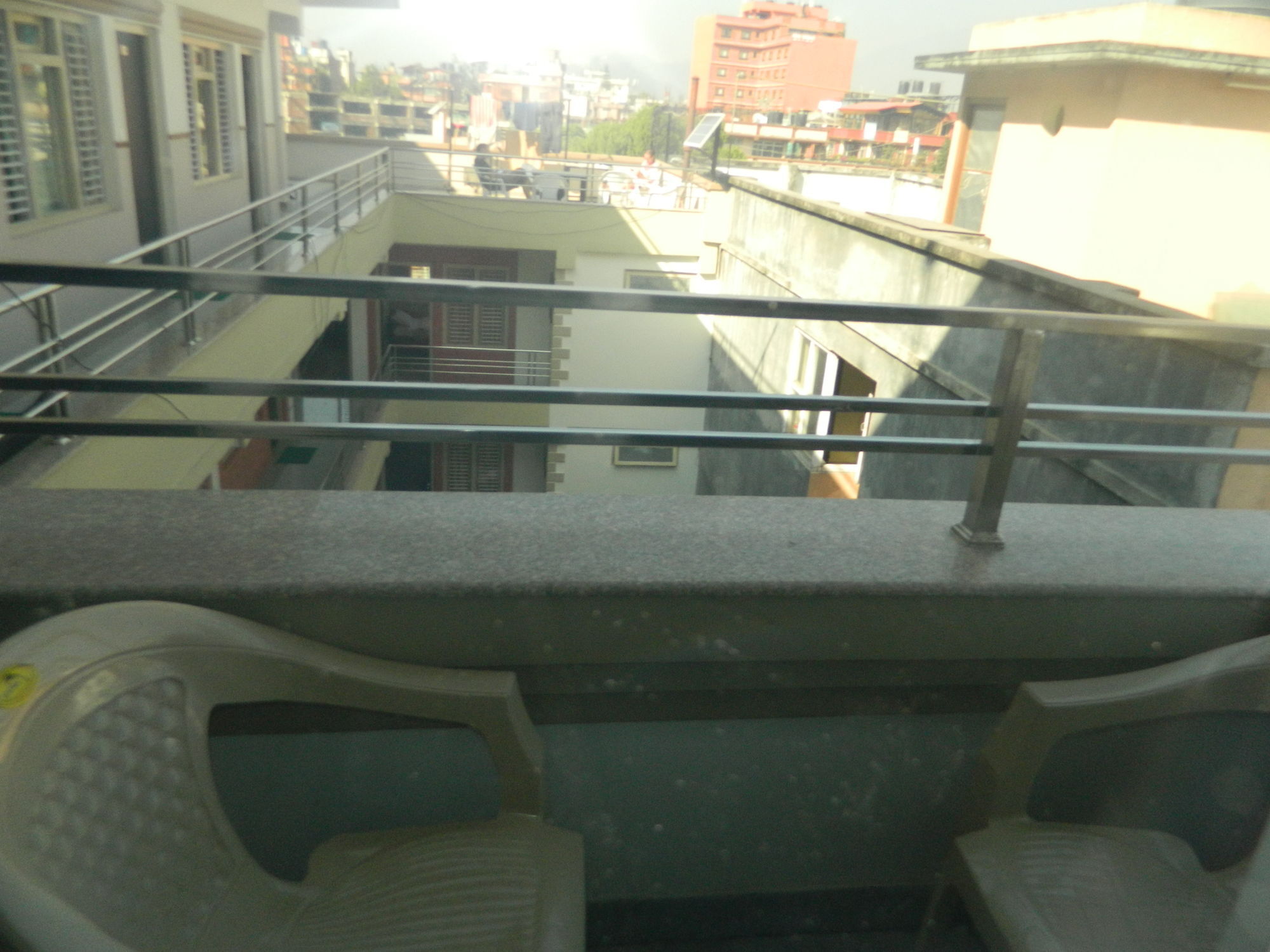 Om Tara Guest House Pvt Ltd Катманду Екстер'єр фото